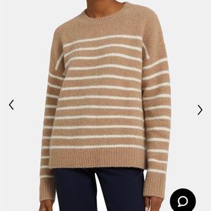 New without tags oversized theory sweater